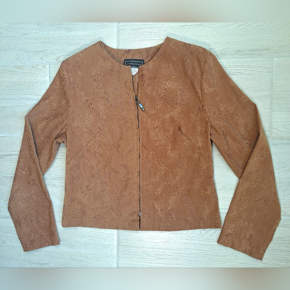 Intriging Threads Vintage Tan Camel Snakeskin Zip Front  Cropped Jacket - Size 6